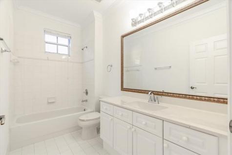 2543 Hunters Run Way Weston FL 33327