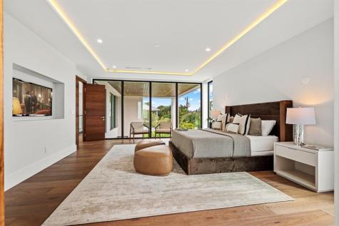 2000 Harbourview Drive Fort Lauderdale FL 33316