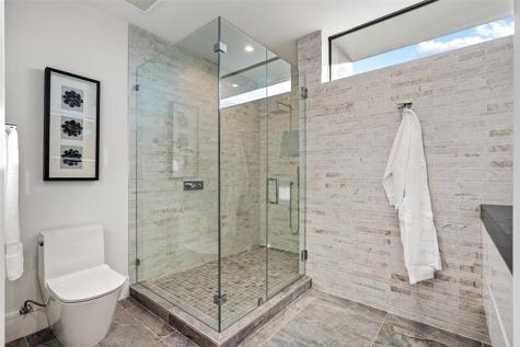 2000 Harbourview Drive Fort Lauderdale FL 33316