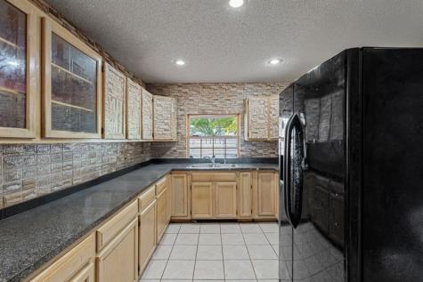 15022 SW 140th Court Miami FL 33186