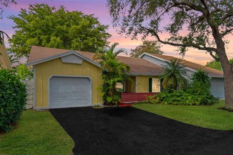 15022 SW 140th Court Miami FL 33186