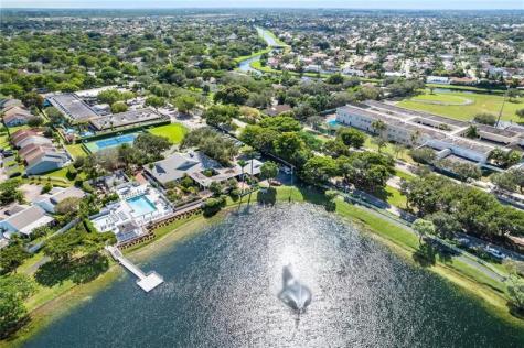 15022 SW 140th Court Miami FL 33186