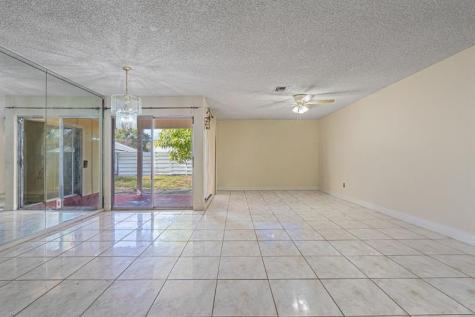 15022 SW 140th Court Miami FL 33186