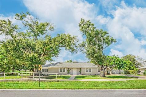 300 Riomar Drive Port St Lucie FL 34952