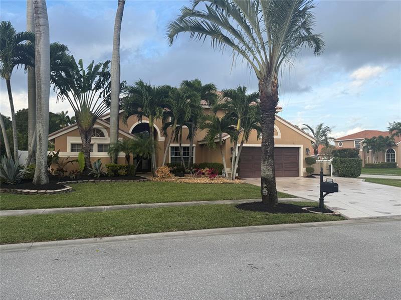 5532 Descartes Circle Boynton Beach FL 33472