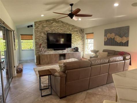 5532 Descartes Circle Boynton Beach FL 33472