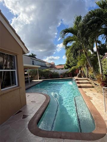 5532 Descartes Circle Boynton Beach FL 33472
