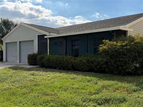 5067 Canal Circle E Lake Worth FL 33467