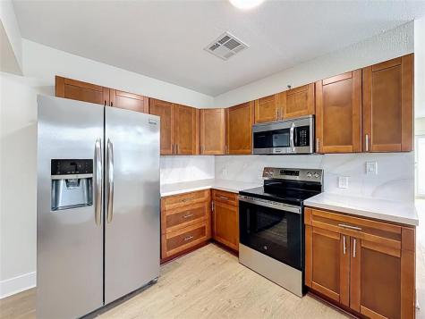 4811 SW 20th Street West Park FL 33023