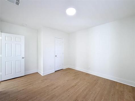 4811 SW 20th Street West Park FL 33023
