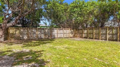 4811 SW 20th Street West Park FL 33023