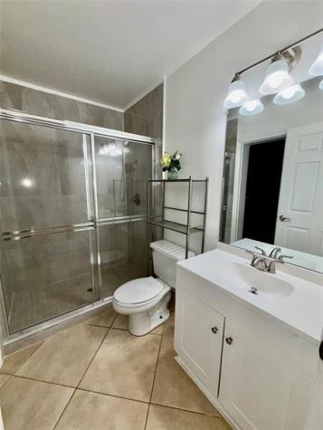 5171 NW 87th Terrace Lauderhill FL 33351
