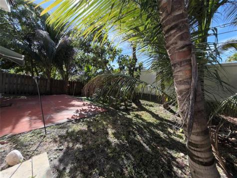5171 NW 87th Terrace Lauderhill FL 33351