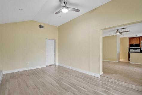5425 Cleveland Road Delray Beach FL 33484