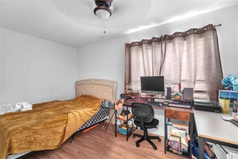 8621 NW 46th Court Lauderhill FL 33351