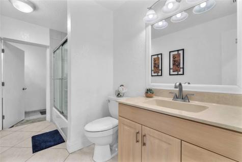 8621 NW 46th Court Lauderhill FL 33351