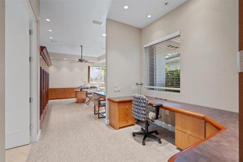 2551 NE 31st Court Lighthouse Point FL 33064