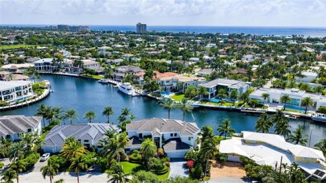 2551 NE 31st Court Lighthouse Point FL 33064