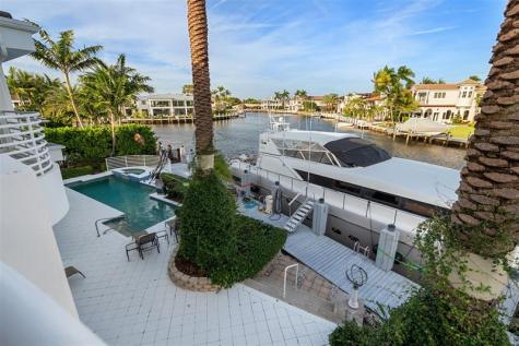 2551 NE 31st Court Lighthouse Point FL 33064