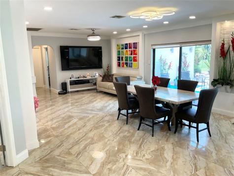 10477 NW 4th Street Coral Springs FL 33071
