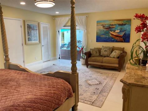 10477 NW 4th Street Coral Springs FL 33071