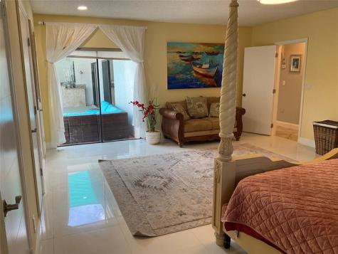 10477 NW 4th Street Coral Springs FL 33071