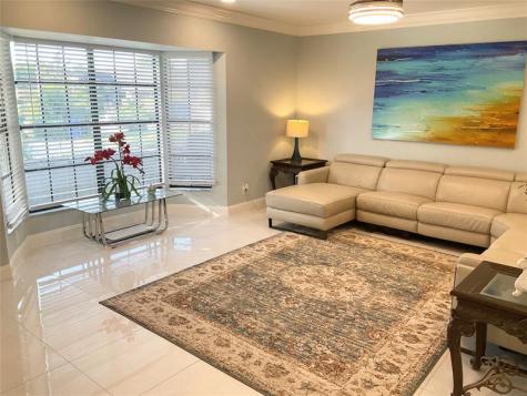 10477 NW 4th Street Coral Springs FL 33071