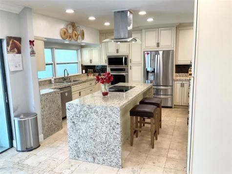 10477 NW 4th Street Coral Springs FL 33071