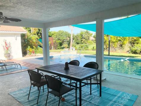 10477 NW 4th Street Coral Springs FL 33071