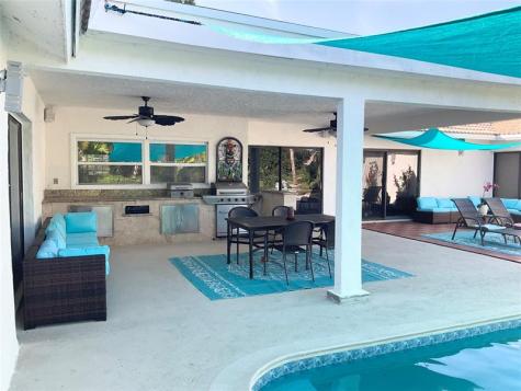10477 NW 4th Street Coral Springs FL 33071