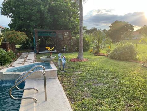 10477 NW 4th Street Coral Springs FL 33071