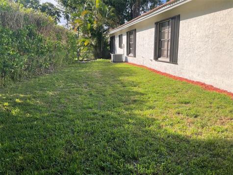 10477 NW 4th Street Coral Springs FL 33071