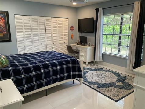 10477 NW 4th Street Coral Springs FL 33071