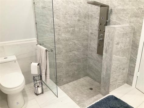 10477 NW 4th Street Coral Springs FL 33071