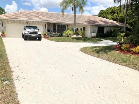 10477 NW 4th Street Coral Springs FL 33071