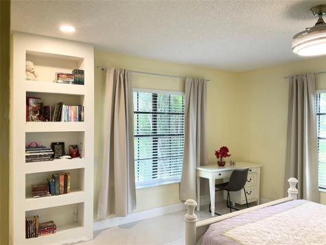 10477 NW 4th Street Coral Springs FL 33071