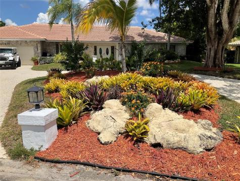 10477 NW 4th Street Coral Springs FL 33071