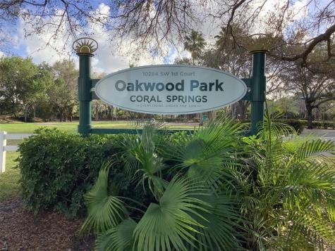 10477 NW 4th Street Coral Springs FL 33071