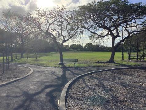 10477 NW 4th Street Coral Springs FL 33071