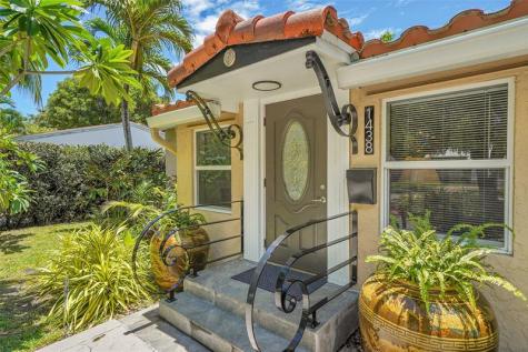 1438 Fletcher Street Hollywood FL 33020