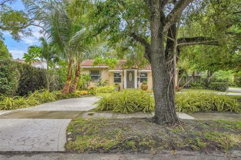 1438 Fletcher Street Hollywood FL 33020