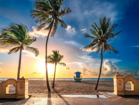 1438 Fletcher Street Hollywood FL 33020