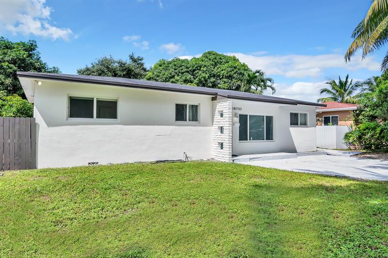 16010 NE 5th Avenue Miami FL 33162