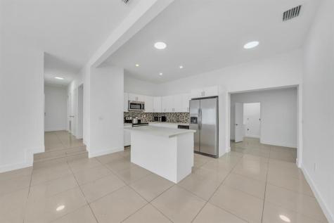 16010 NE 5th Avenue Miami FL 33162