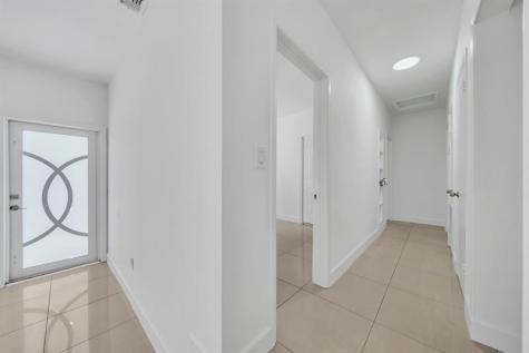 16010 NE 5th Avenue Miami FL 33162