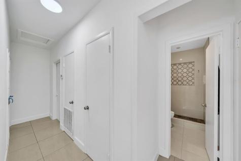 16010 NE 5th Avenue Miami FL 33162