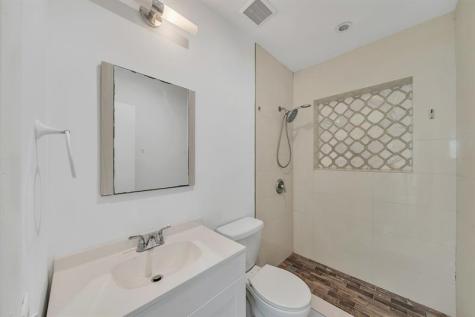16010 NE 5th Avenue Miami FL 33162