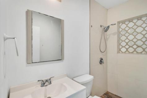 16010 NE 5th Avenue Miami FL 33162