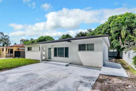 16010 NE 5th Avenue Miami FL 33162