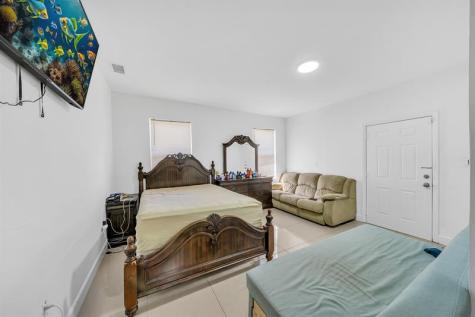 16010 NE 5th Avenue Miami FL 33162